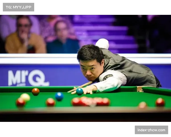 中国斯诺克选手表现亮眼 多人晋级赛事后期阶段